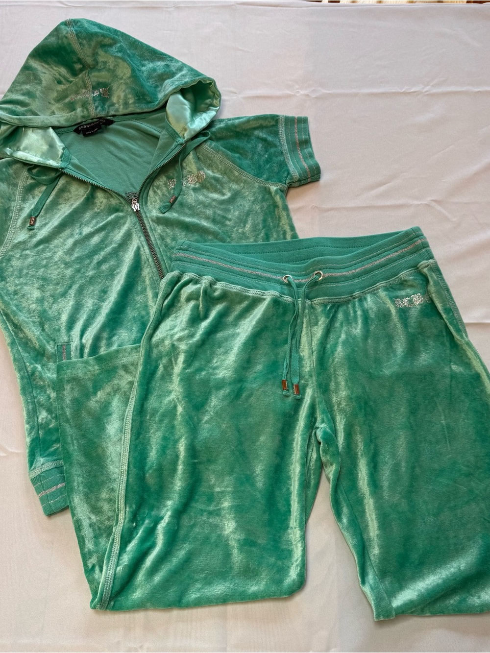 Y2K BCBG Max Azria Velour
Tracksuit Set Mint Green Rhinestone Crest Medium